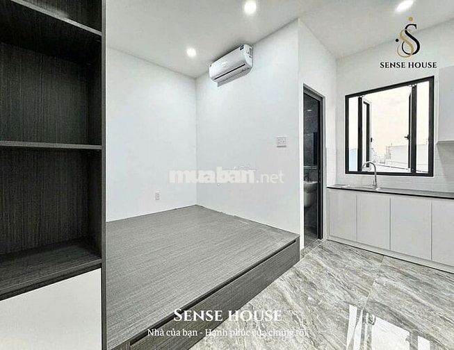 STUDIO CƯA SỔ TRỜI SIEEU THOÁNG- NHÀ MỚI XỊN ĐẸP- NGAY HOÀ BÌNH