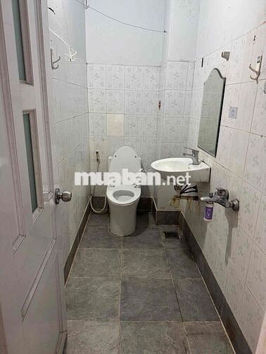 cho nữ thuê phòng hẻm 201 nguyễn xí