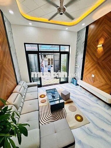 bán nhà  chính chủ sổ hồng riêng quận 12tp
