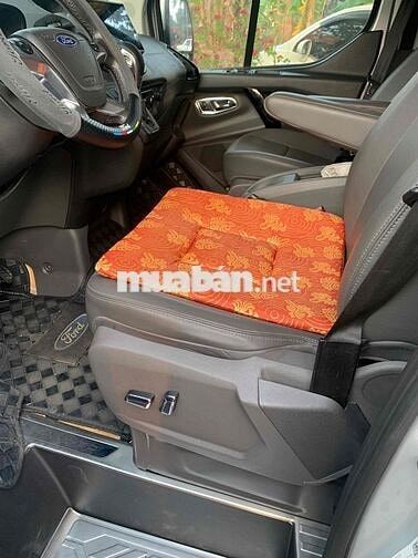 Ford Tourneo 2019 Số Tự Động Màu Bạc