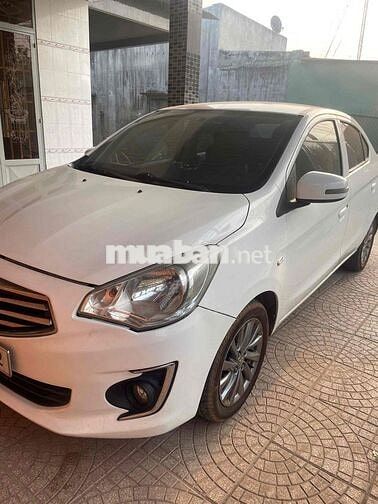 Mitsubishi Attrage 2017 Trắng