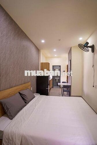 Cho thuê căn hộ 25-30m2, mới xây, gần biển, có máy giặt riêng