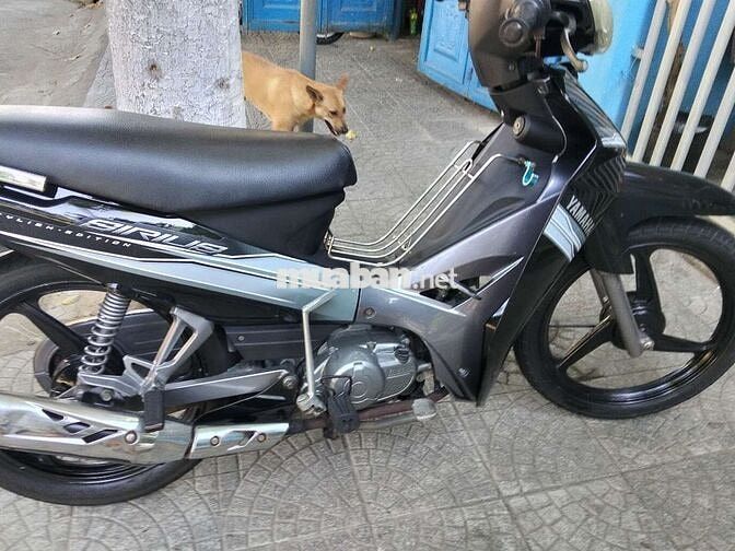 Yamaha Sirius màu Đen