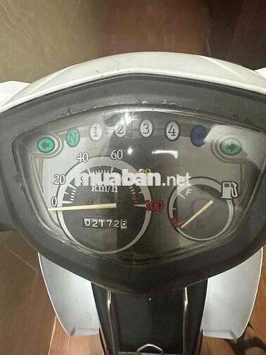 Detech RC 50cc Trắng đen 21726 km
