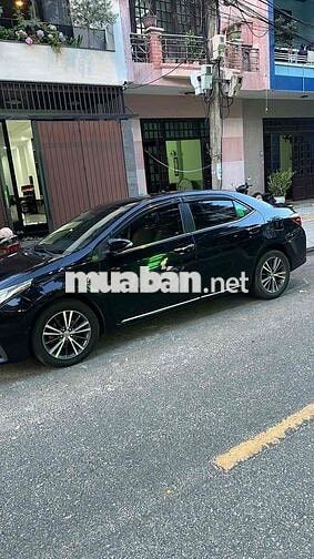 Toyota Altis Đen 12 vạn