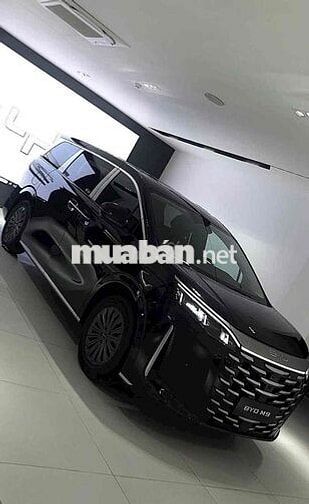 BYD M9 Bên e sẵn xe giao ngay. ưu đãi tốt