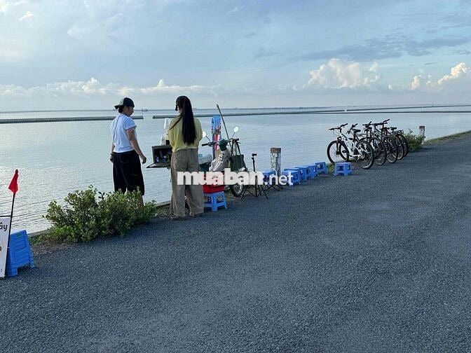 1 Ha Mặt Tiền Biển Ngay trung tâm KDL và Cảng Biển