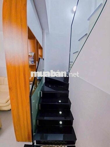 HẺM XE HƠI THOÁNG - XÁT BÊN MẶT TIỀN - 3TẦNG - VƯỜN LÀI, TÂN PHÚ - NHỈ