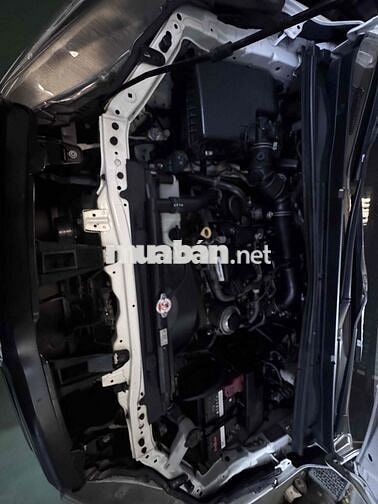 Toyota Innova 2017 2.0E Trắng