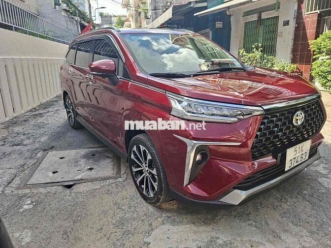 Toyota Veloz Cross Top 2022 Đỏ 22869 km