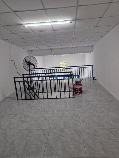 Bán nhà 4m x11m, gần Nguyễn Ảnh Thủ