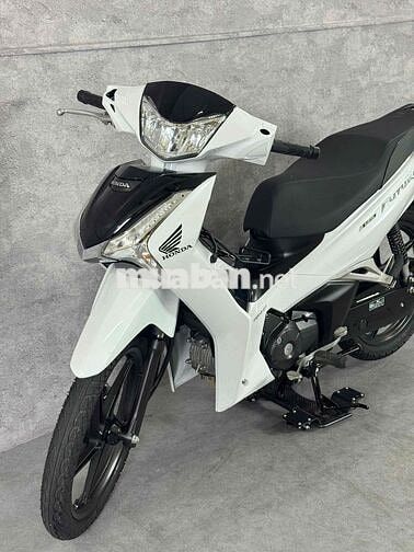 Honda Future 125 Fi 2024 Trắng đen