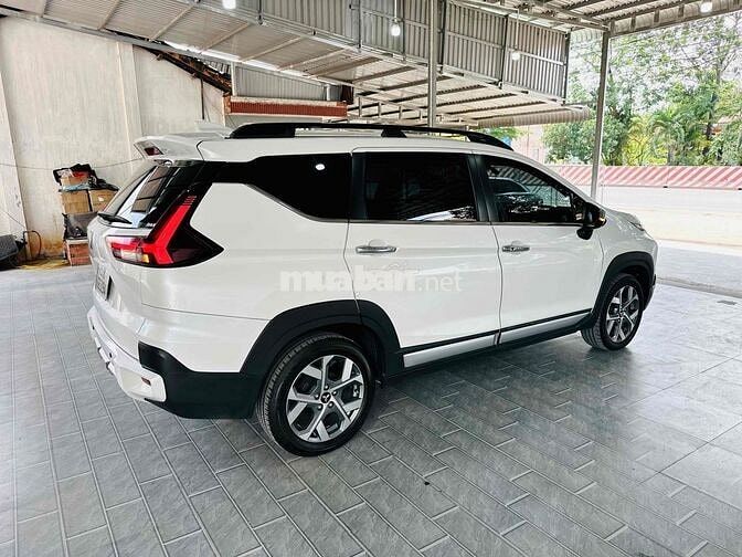 Mitsubishi Xpander Cross 2023 Trắng 28.000 km