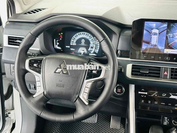 Mitsubishi Xpander Cross 2023 Trắng 28.000 km