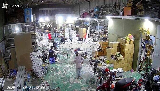 Q12 TUYỂN THỢ SẮT / MỘC / LDPT / HỌC VIỆC QC