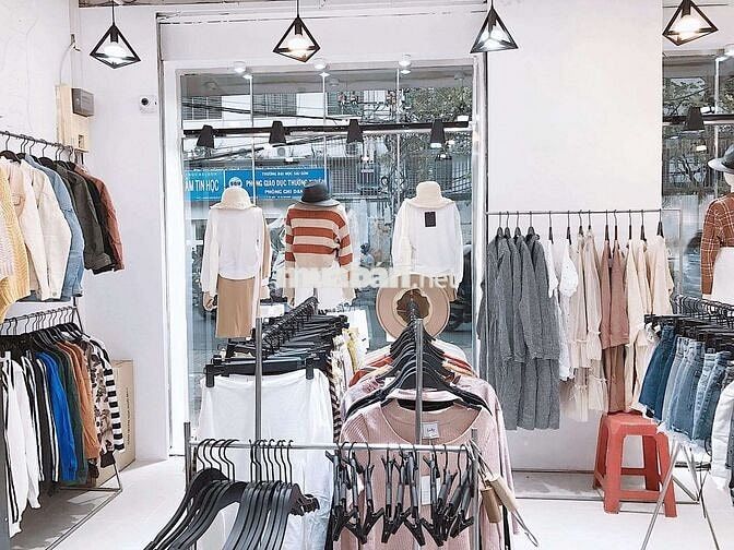 Cho thuê mặt bằng đường Nguyễn Trãi Q5, Miễn tiếp môi giới.