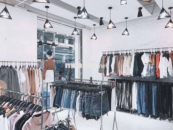 Cho thuê mặt bằng đường Nguyễn Trãi Q5, Miễn tiếp môi giới.