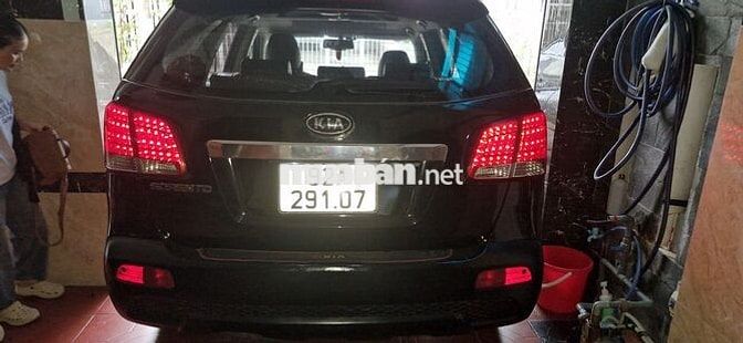 Kia Sorento 2011 Số tự động Đen