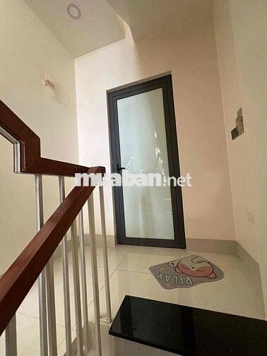 Nhà Đẹp cần bán 4 tỉ ( chợ thủ thừa cũ)
