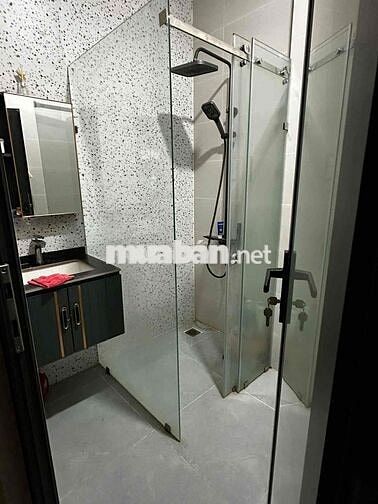 Nhà Đẹp cần bán 4 tỉ ( chợ thủ thừa cũ)