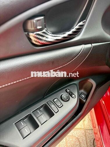 Honda Civic E 2018 Đỏ