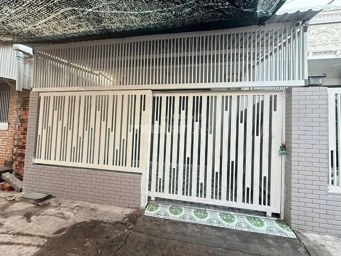 Bán gấp căn nhà sau BV Xuyên Á Củ Chi 112m2 giá chỉ 680 triệu SHR