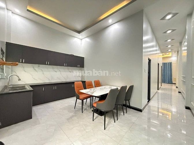 Bán gấp căn nhà sau BV Xuyên Á Củ Chi 112m2 giá chỉ 680 triệu SHR