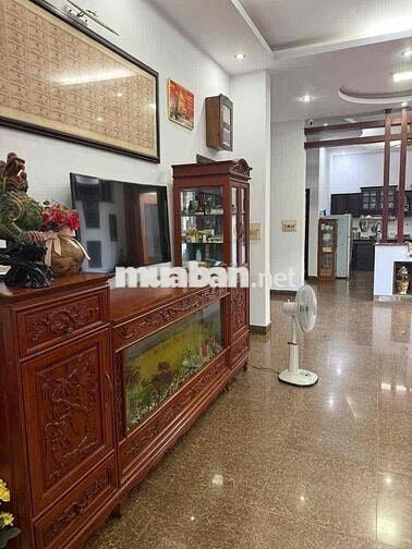 BIỆT THỰ  SÂN VƯỜN 200M2 GỒM 5PN_5WC MT ĐƯỜNG LỚN TRƯỜNG THỌ, THỦ ĐỨC