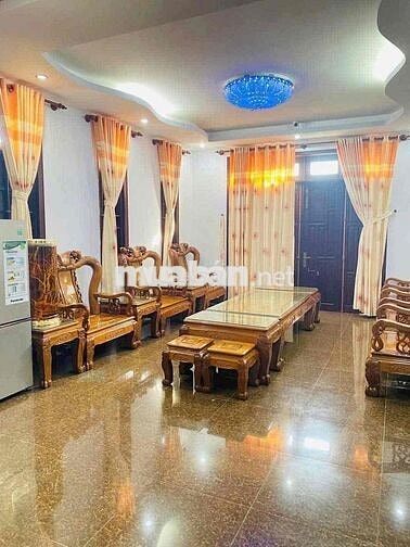 BIỆT THỰ  SÂN VƯỜN 200M2 GỒM 5PN_5WC MT ĐƯỜNG LỚN TRƯỜNG THỌ, THỦ ĐỨC