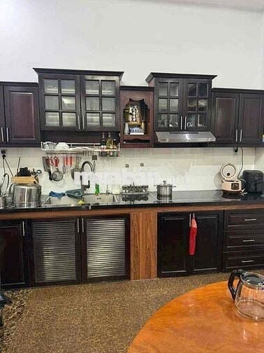 BIỆT THỰ  SÂN VƯỜN 200M2 GỒM 5PN_5WC MT ĐƯỜNG LỚN TRƯỜNG THỌ, THỦ ĐỨC
