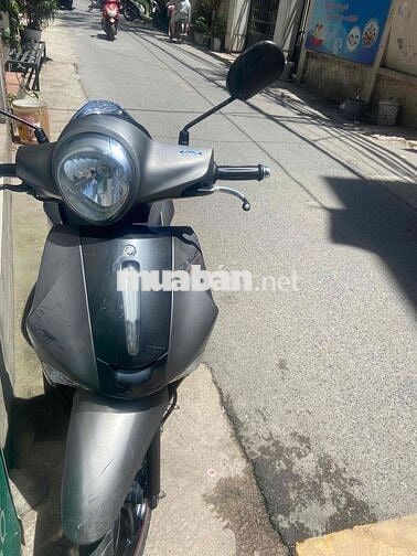 Yamaha Janus màu Xám