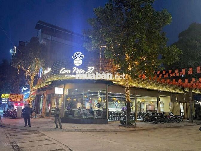 Cho thuê nhà 2 mặt tiền gần đường Lê Đại Hành, vị trí rất đẹp
