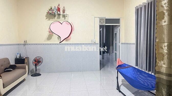 Bán nhà 3 mặt đường gần Giáo xứ Lộc Lâm