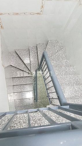 Bán nhà đẹp đường Bạch Đằng ngay trung tâm thành phố Quy Nhơn.