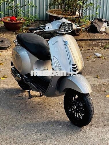 Piaggio Vespa Sprint 2021 Bạc 10k km