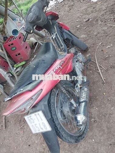 Suzuki Smash Revo màu Đỏ