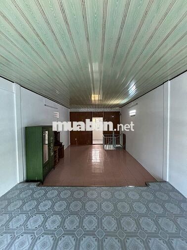 Nhà mặt tiền phù hợp kinh doanh và gia đình nhỏ
