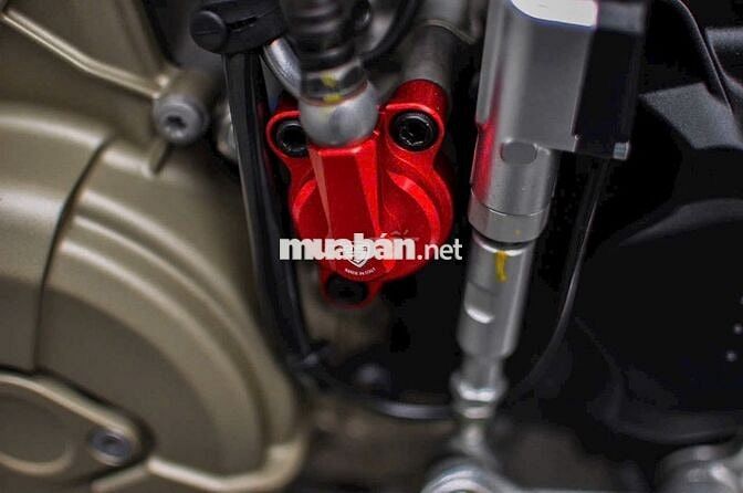 Ducati Hypermotard Mono 698 RVE 2024 Đỏ 4000 km