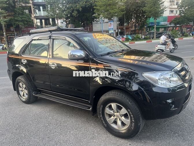 Toyota Fortuner SR5 2008 Đen 18 vạn