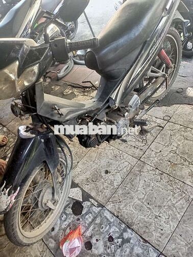Yamaha Sirius màu Đen