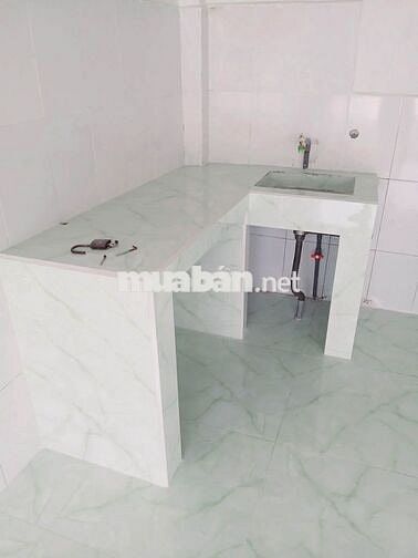 Cho thuê mặt tiền Tam Phú Thủ Đức, 40m2 có gác ở lại được