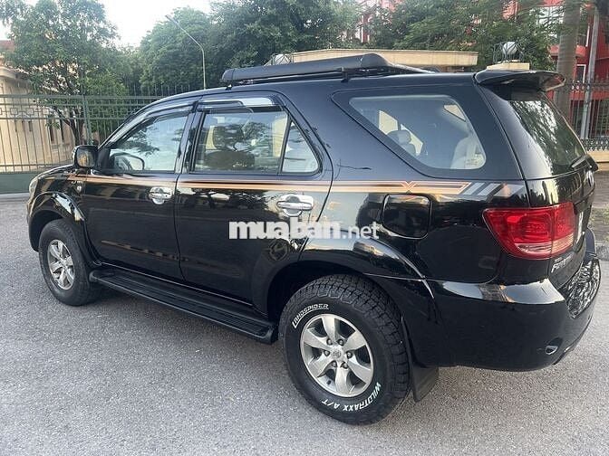 Toyota Fortuner SR5 2008 Đen 18 vạn