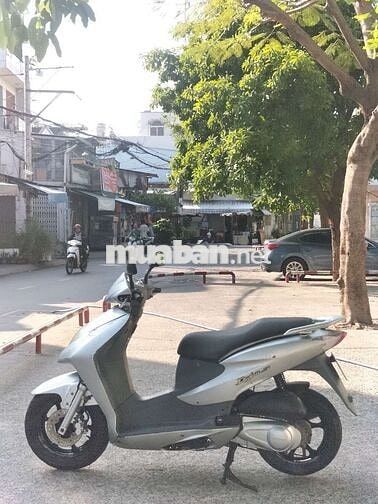 Honda Dylan 2004 Bạc