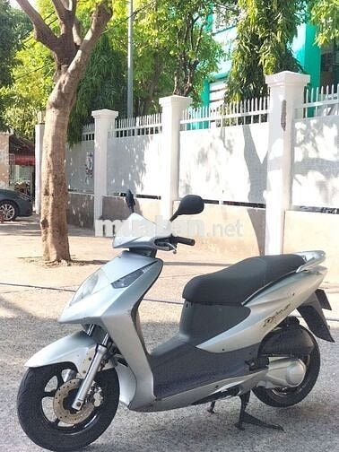 Honda Dylan 2004 Bạc