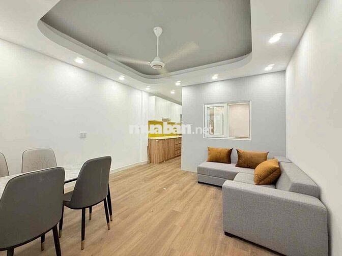 căn chung cư 6x10 ,2pn đinh bộ lĩnh , qua q1 chỉ 1phut