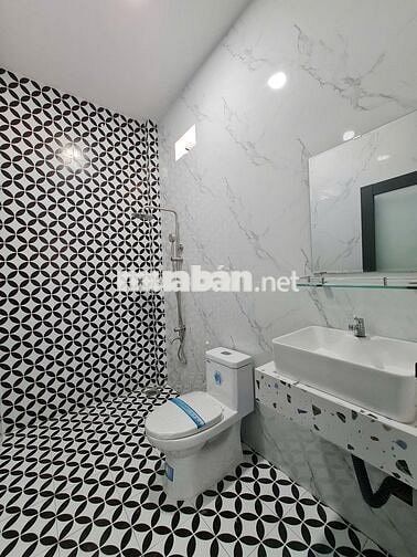 BÌNH DƯƠNG , THỦ DẦU 1 , TÂN CHÁNH HIỆP  NHÀ XÂY MỚI 1000%
