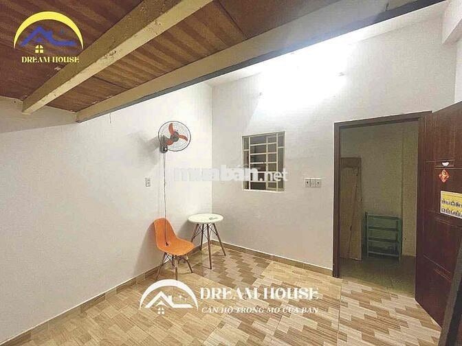 Cho thuê p 30m2 - Toà Thang Máy, Hầm xe rộng,An ninh - Gần ĐH Văn Hiến