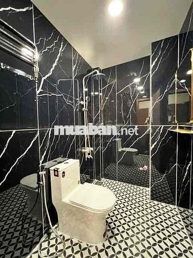 Nhà đẹp đường Huỳnh Văn Bánh 48m2 1T1L 2PN giá 5,76 tỷ