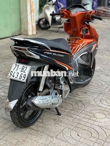Honda Air Blade 2016 Cam đen