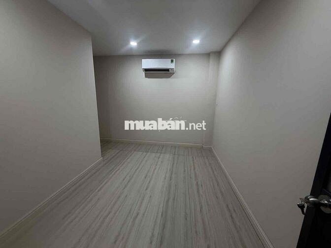 NHÀ 2 TẦNG HOÀN CÔNG- SÁT PVĐ- NGANG 5M
